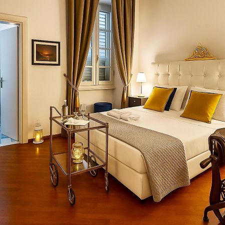 Realpartenope B&B 284 Неаполь Экстерьер фото